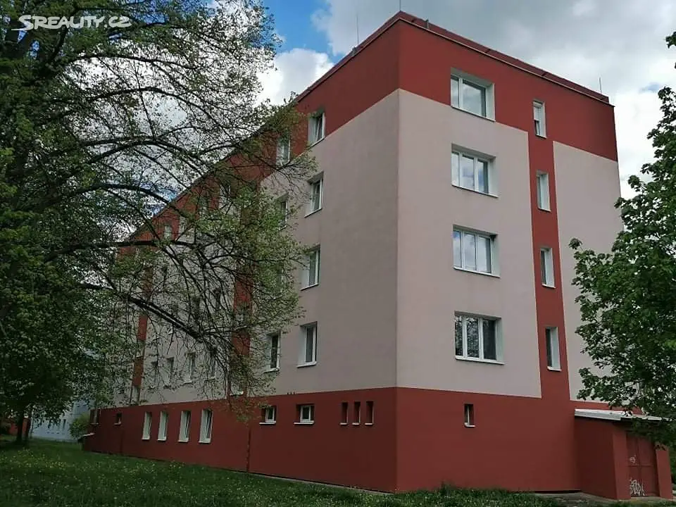 Prodej bytu 3+1 62 m², Gagarinova, Stříbro
