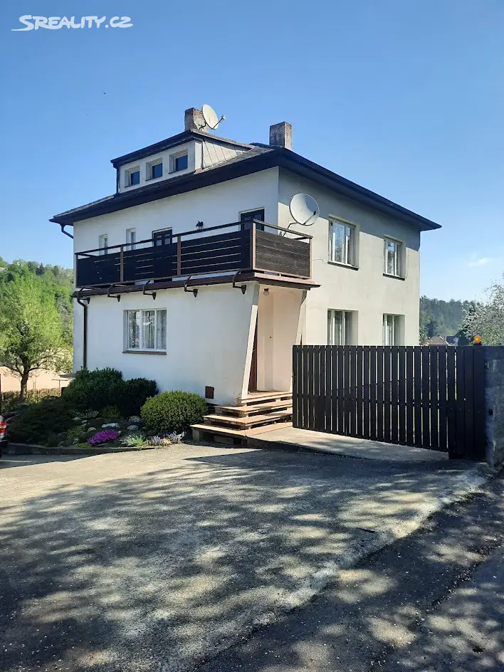 Prodej  rodinného domu 180 m², pozemek 792 m², Hvězdonice, okres Benešov