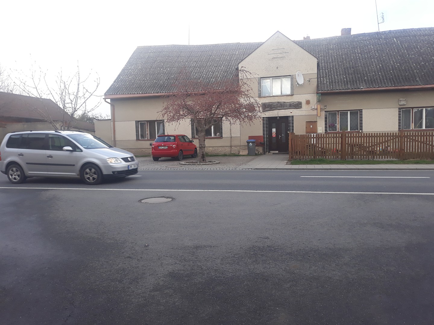 Prodej  rodinného domu 280 m², pozemek 1 678 m², Slatinice - Lípy, okres Olomouc