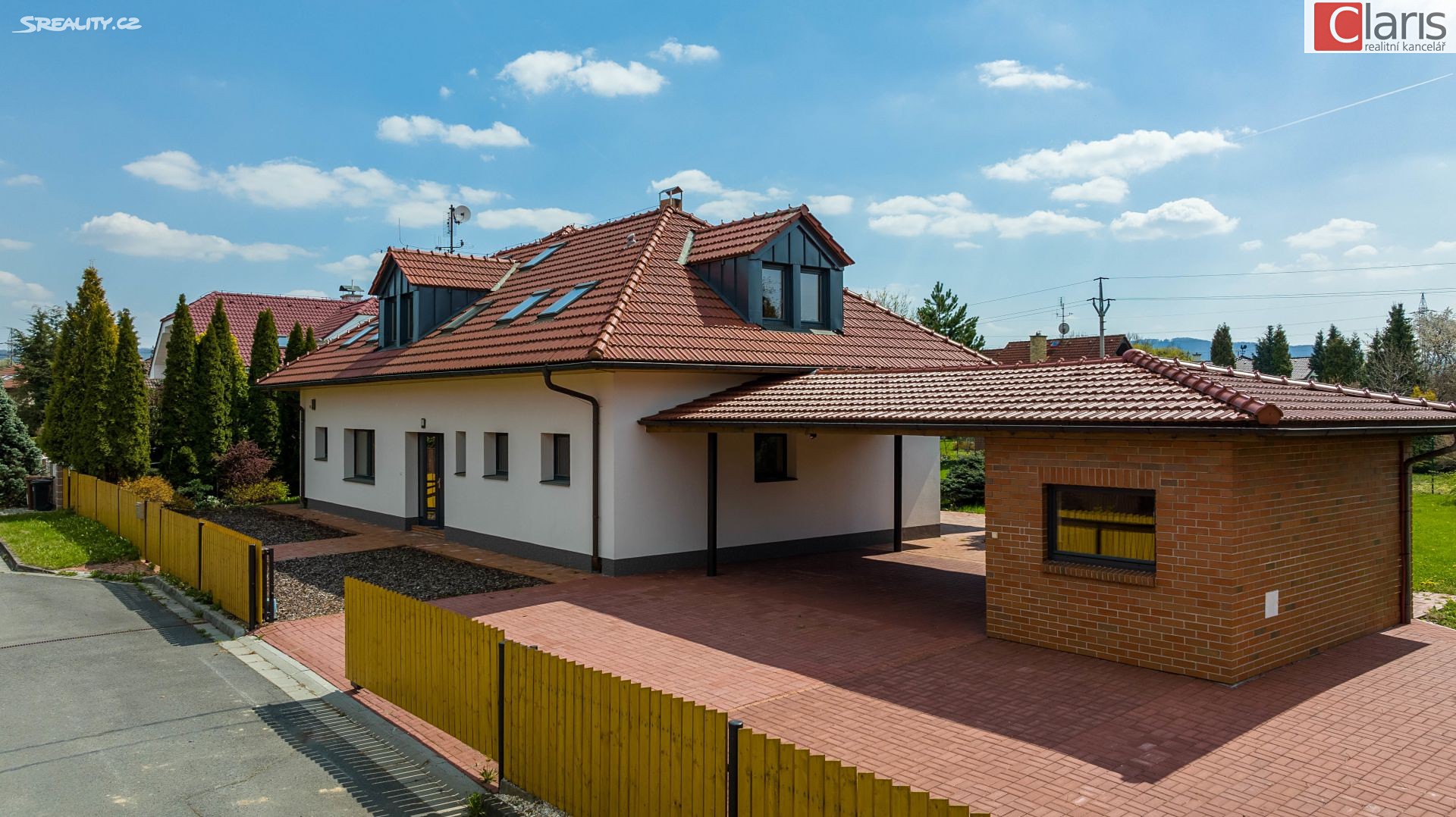 Prodej  vily 400 m², pozemek 1 924 m², Pod Haškovcem, Příbor