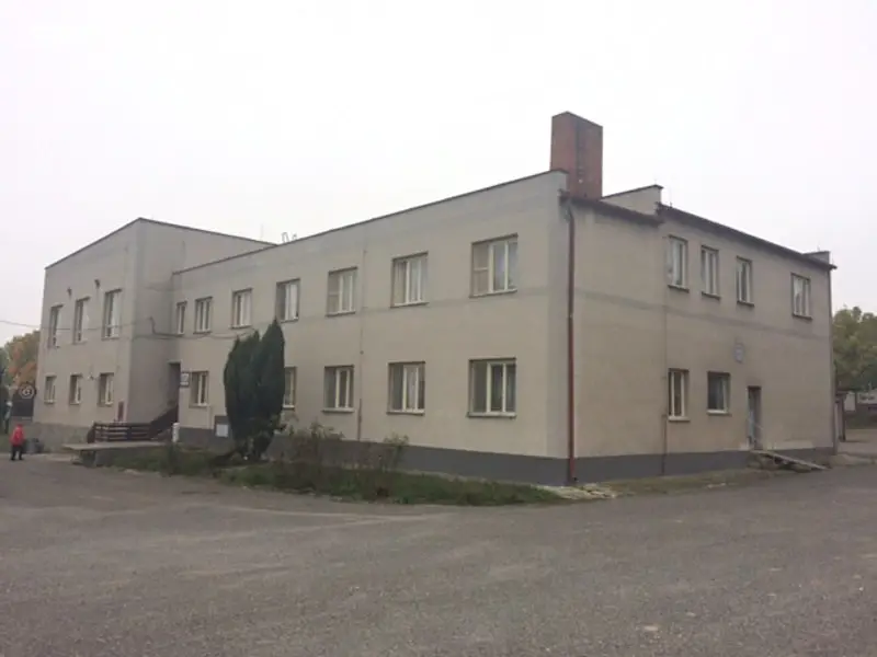 Prodej  zemědělské usedlosti 2 500 m², pozemek 3 347 m², Kožlany - Dřevec, okres Plzeň-sever