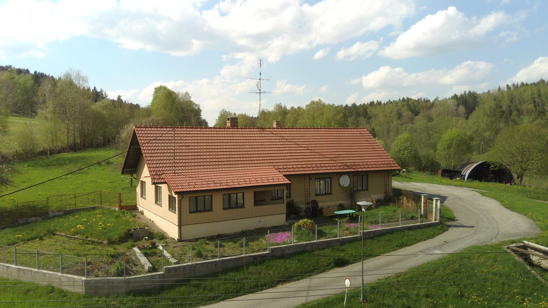 Prodej  chalupy 411 m², pozemek 7 458 m², Malonty - Meziříčí, okres Český Krumlov