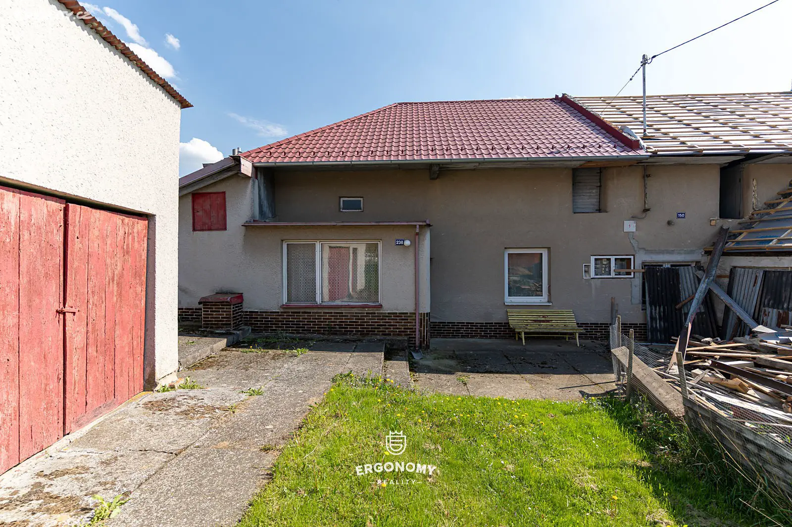 Prodej  rodinného domu 100 m², pozemek 415 m², Tečovice, okres Zlín