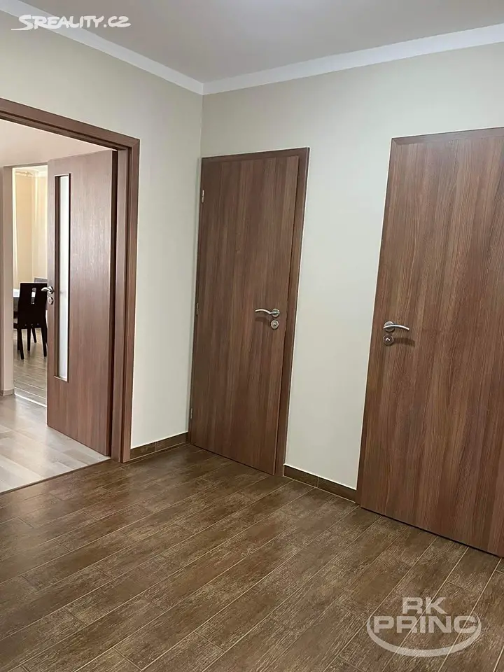 Prodej bytu 3+1 79 m², Chudenická, Praha 10 - Hostivař