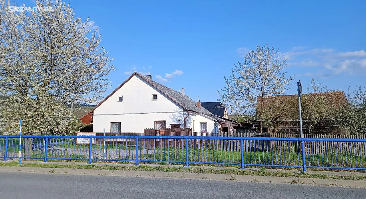 Prodej  chalupy 290 m², pozemek 1 956 m², Šumvald - Břevenec, okres Olomouc