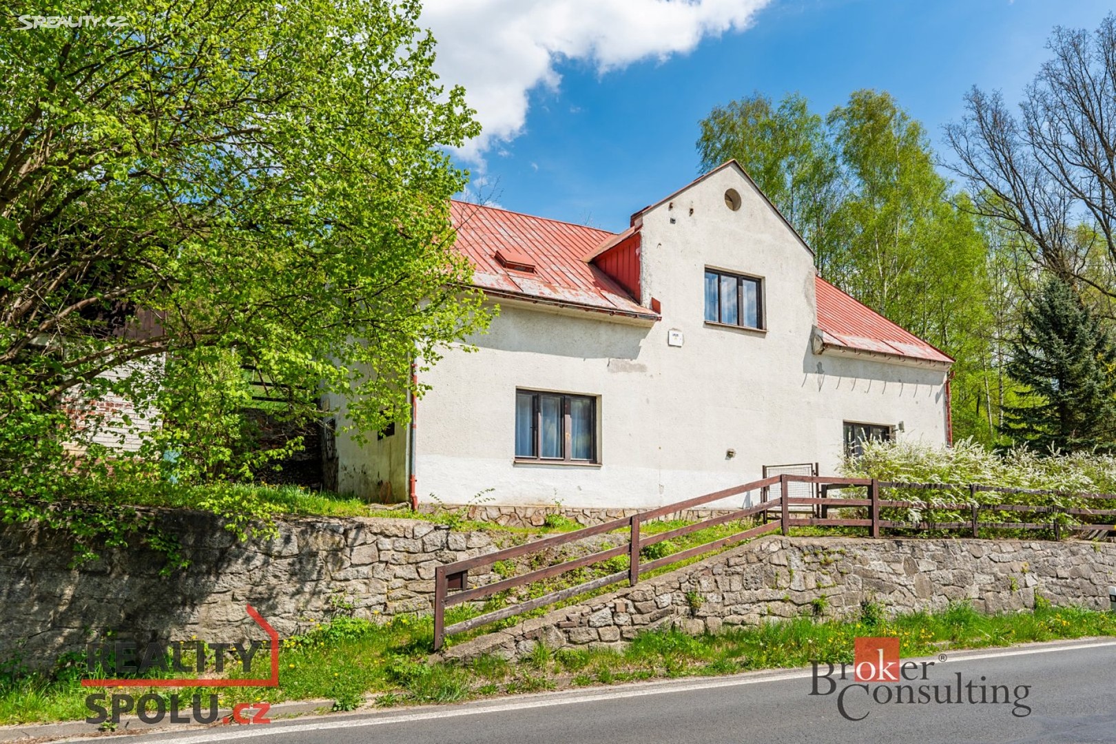 Prodej  rodinného domu 80 m², pozemek 362 m², B. Smetany, Kraslice