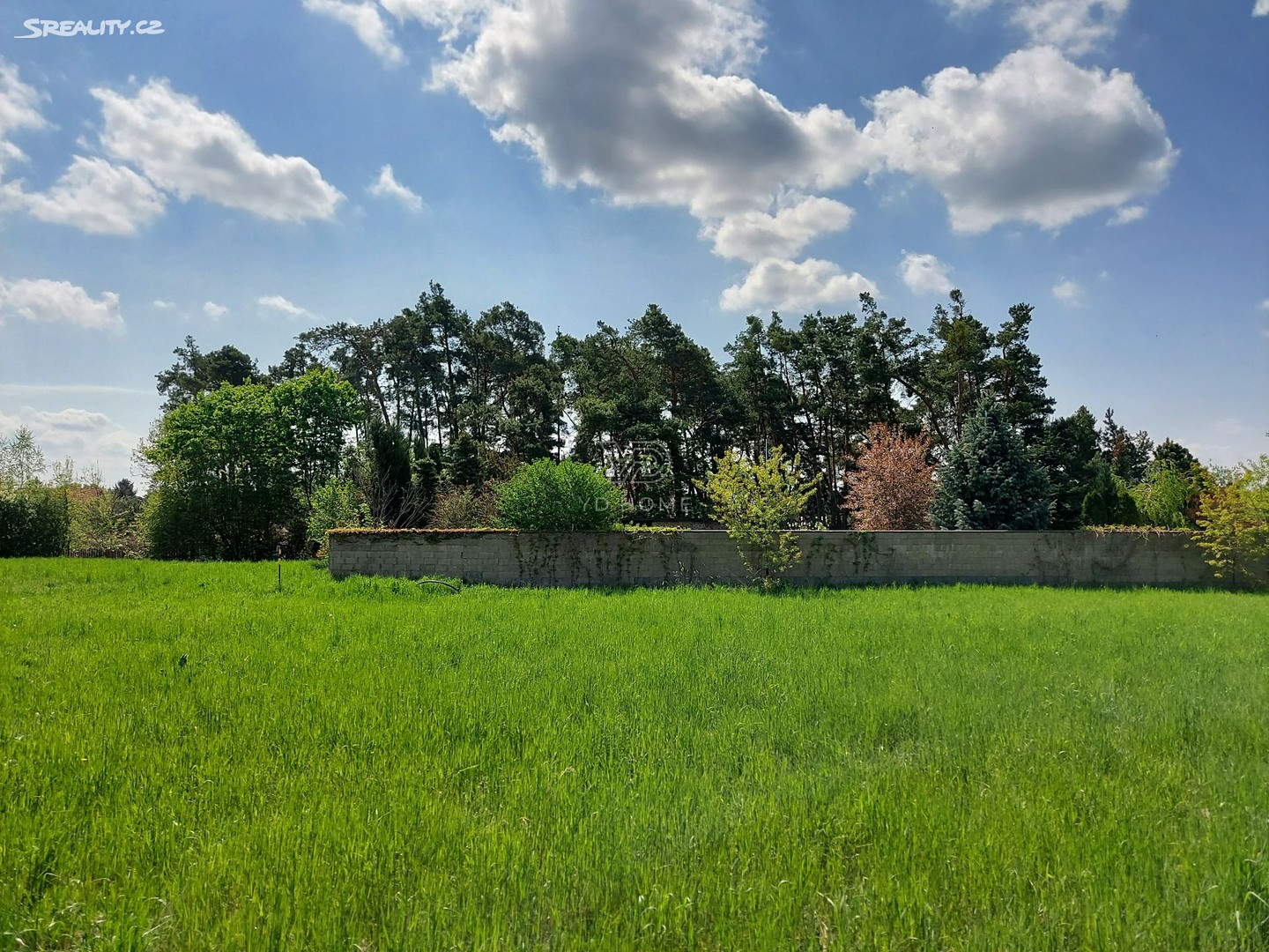 Prodej  pozemku 1 048 m², Borek, okres Praha-východ