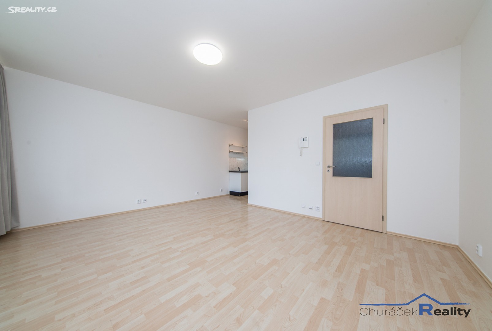 Pronájem bytu 1+kk 34 m², K Berance, Praha 9 - Horní Počernice