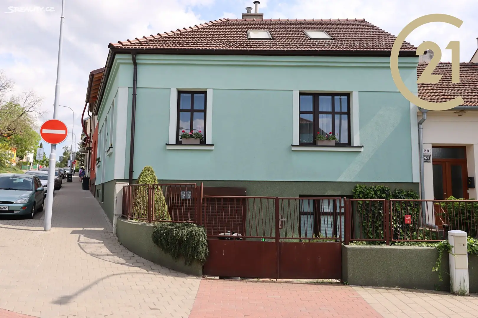 Prodej  rodinného domu 258 m², pozemek 165 m², Slatinská, Brno - Židenice
