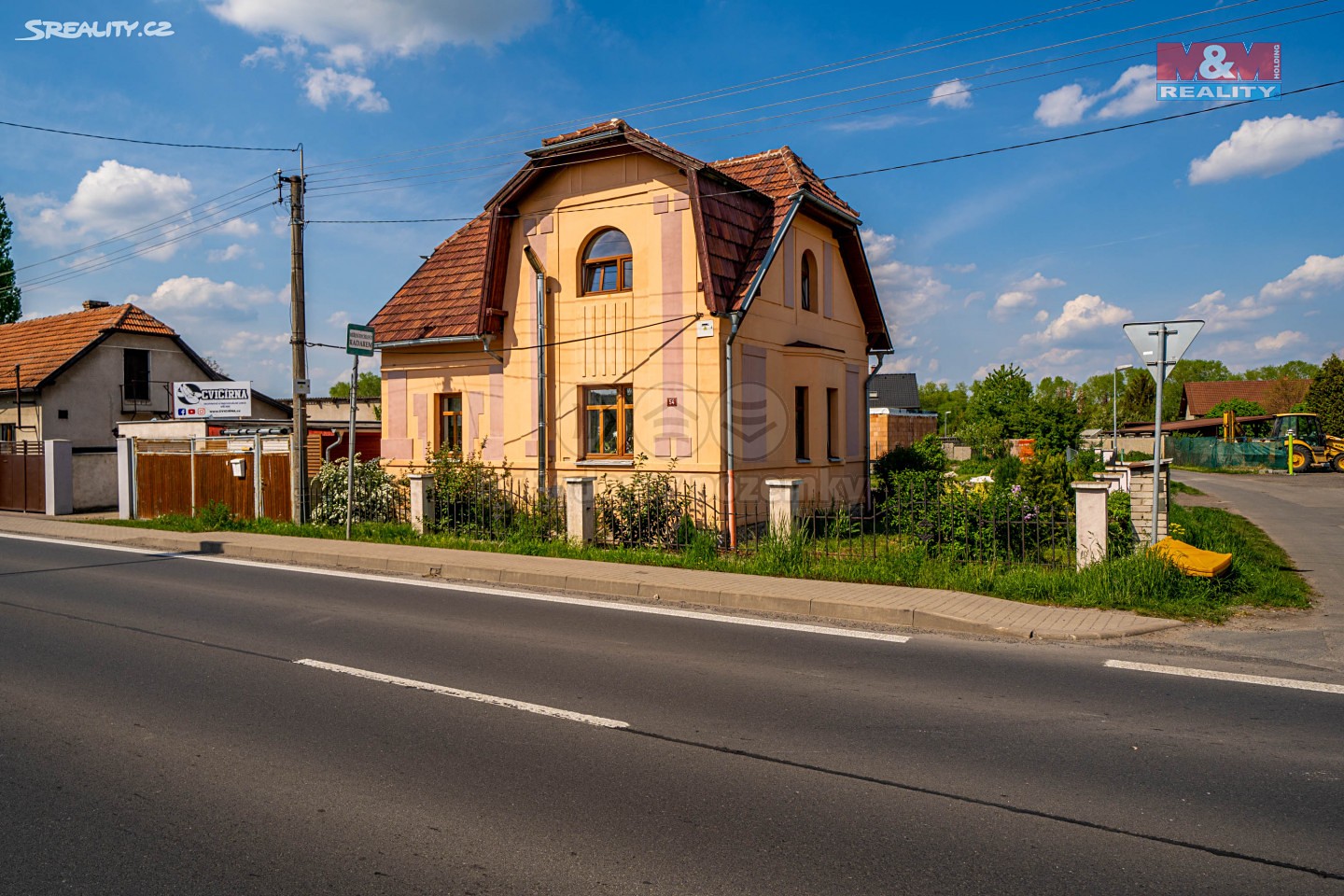 Prodej  rodinného domu 162 m², pozemek 816 m², Malý Újezd - Vavřineč, okres Mělník