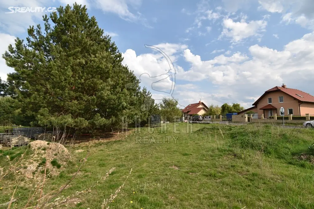 Prodej  stavebního pozemku 1 094 m², Černouček, okres Litoměřice