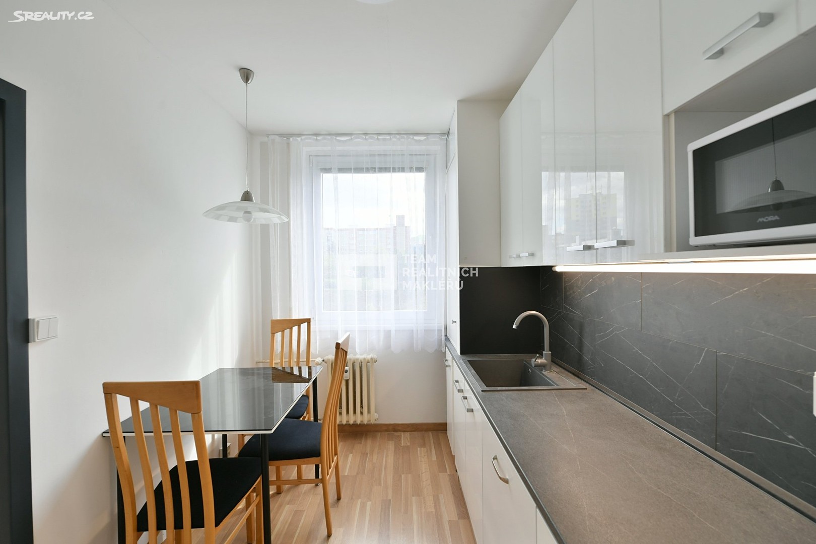 Pronájem bytu 2+1 45 m², Lamačova, Praha 5 - Hlubočepy