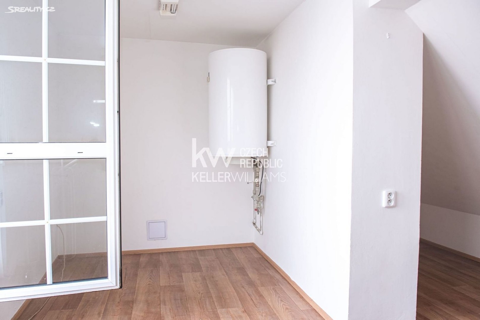 Pronájem bytu 3+1 68 m² (Mezonet), Slovanská, Plzeň - Východní Předměstí