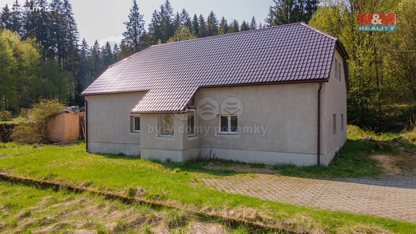 Prodej  rodinného domu 996 m², pozemek 996 m², Loučovice, okres Český Krumlov