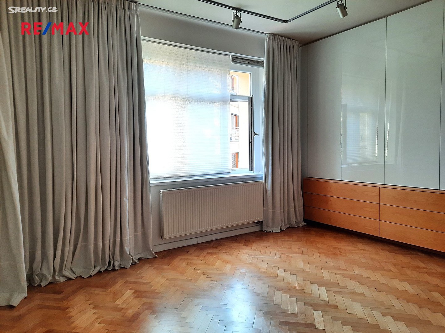 Pronájem bytu 2+1 77 m², Vodňanského, Praha 6 - Břevnov