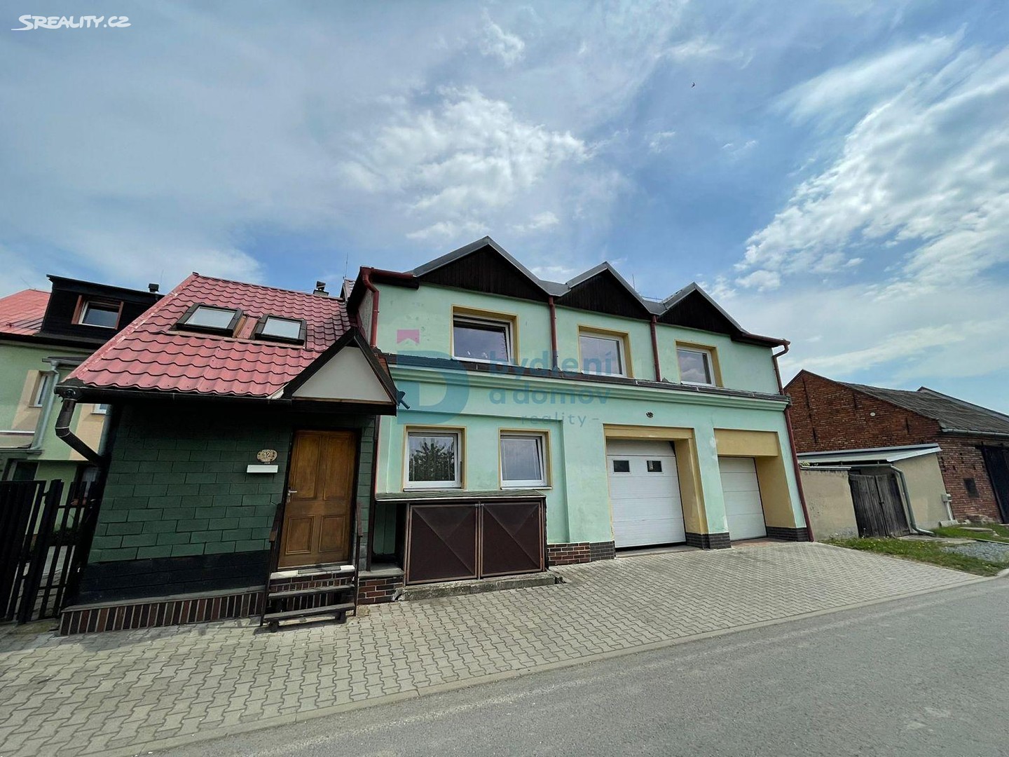 Pronájem bytu 3+kk 100 m², Hlušovice, okres Olomouc