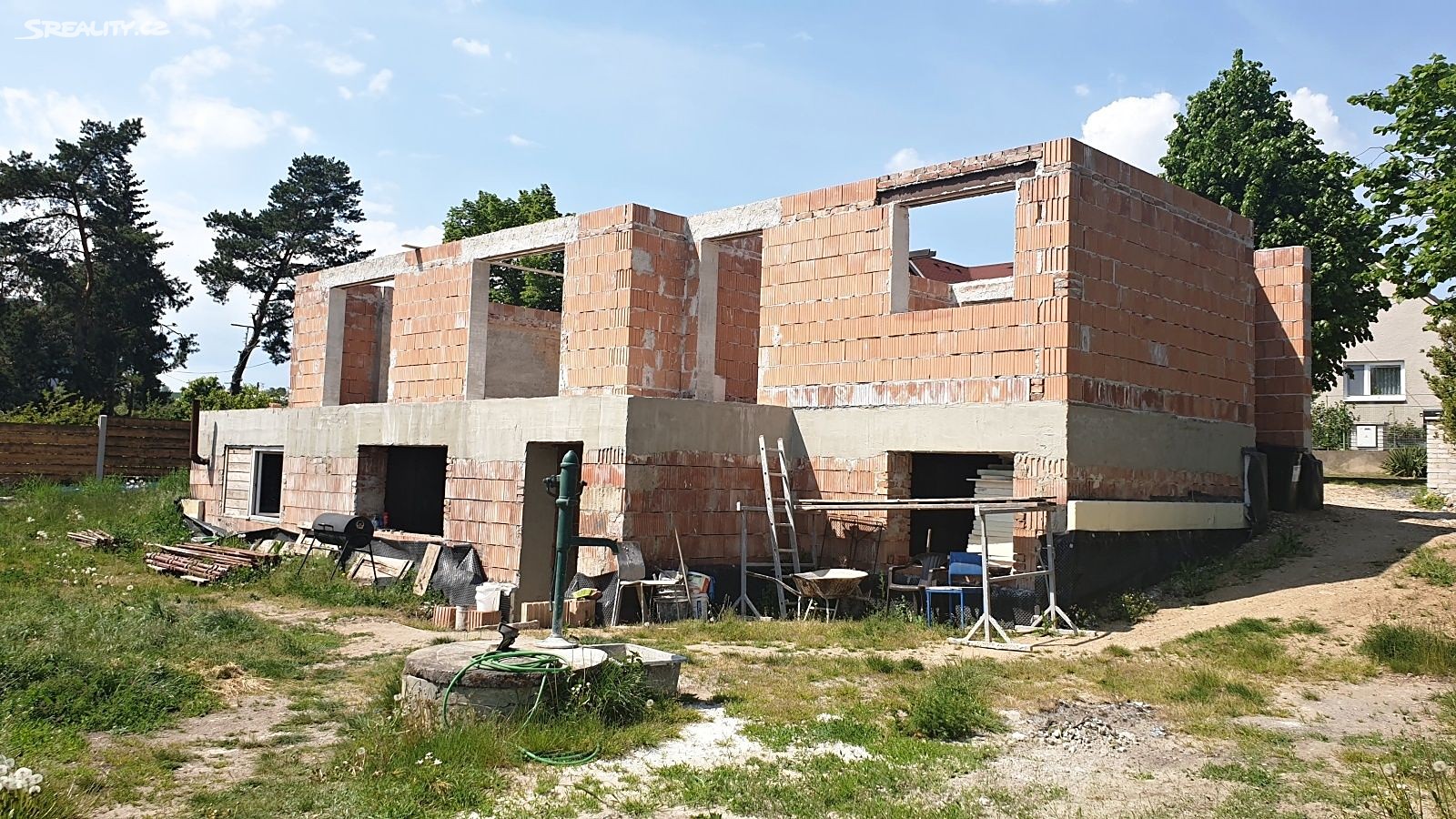 Prodej  rodinného domu 250 m², pozemek 1 010 m², Na Hvězdárně, Husinec - Řež