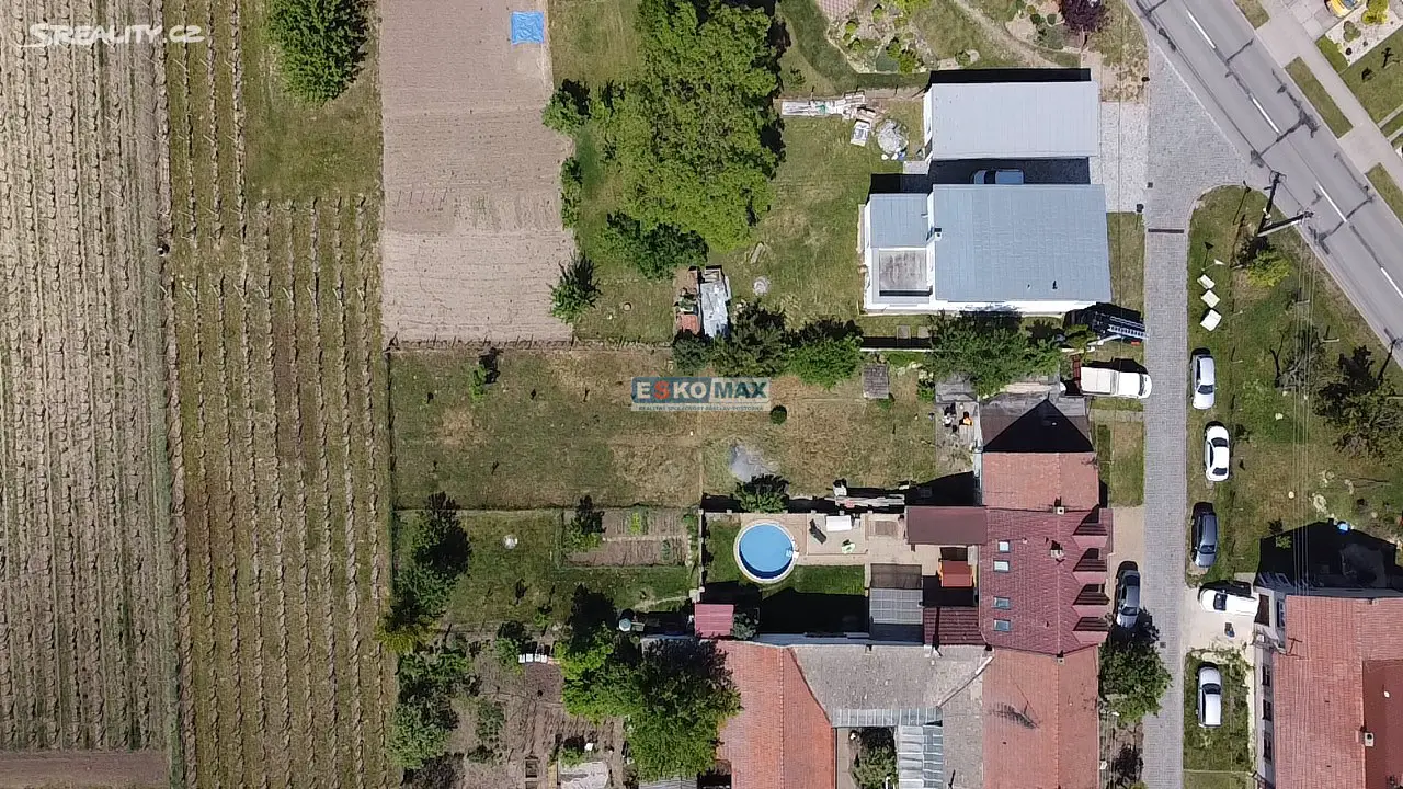 Prodej  stavebního pozemku 733 m², Čejč, okres Hodonín