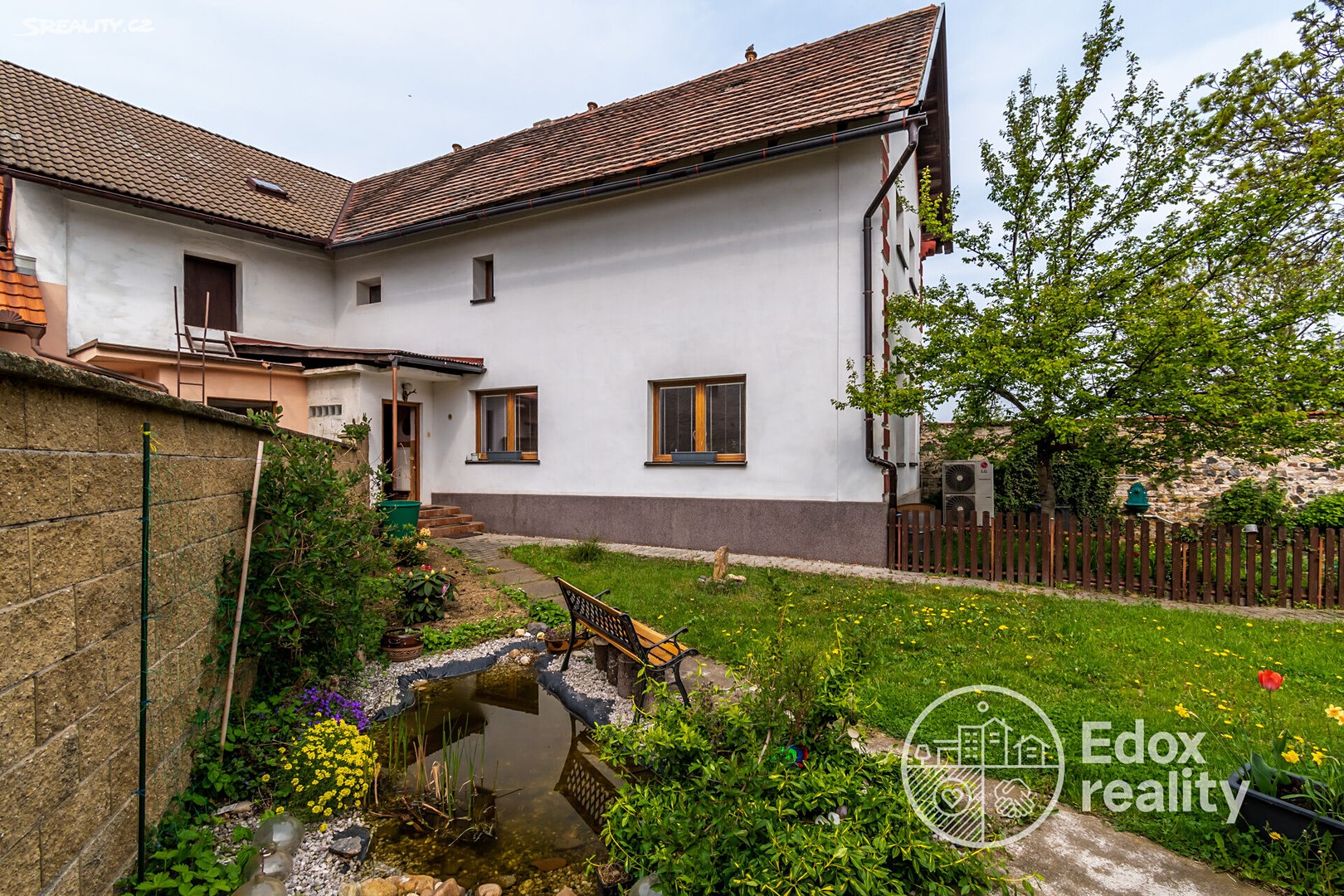 Prodej  rodinného domu 220 m², pozemek 536 m², U Kapličky, Holubice - Kozinec