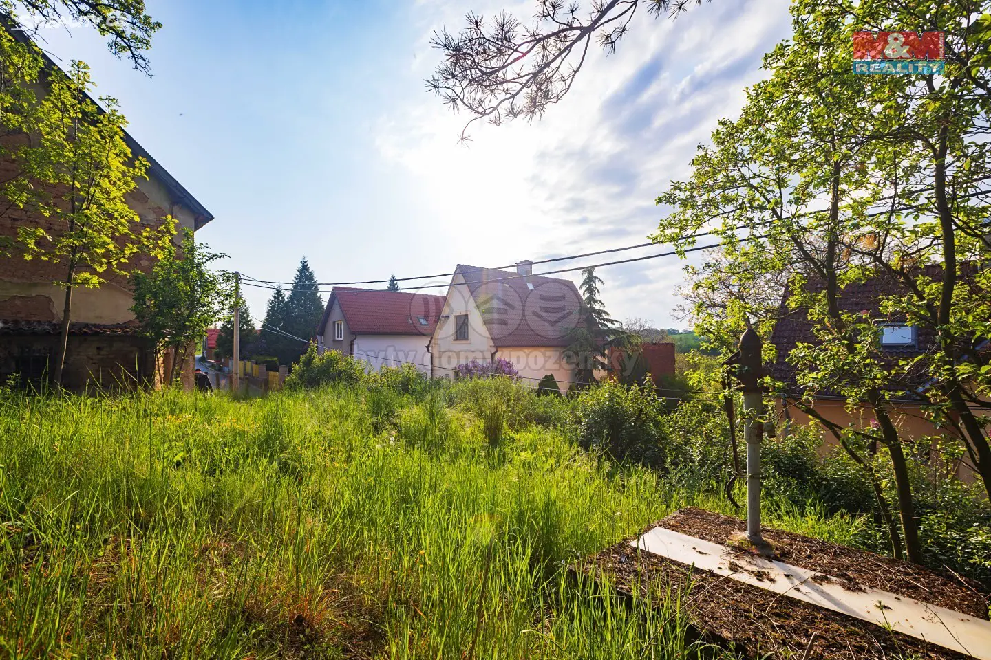Prodej  rodinného domu 354 m², pozemek 3 297 m², Černošická, Vonoklasy