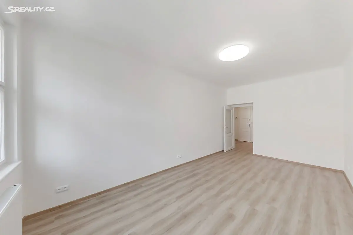 Pronájem bytu 2+kk 55 m², Polská, Praha - Vinohrady