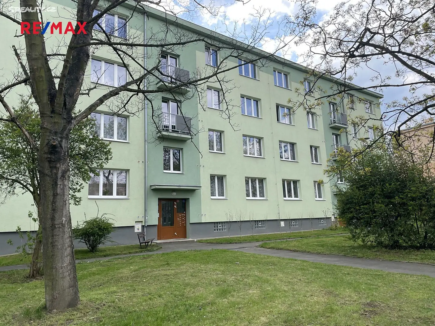 Prodej bytu 2+1 51 m², Duchcovská, Teplice - Řetenice