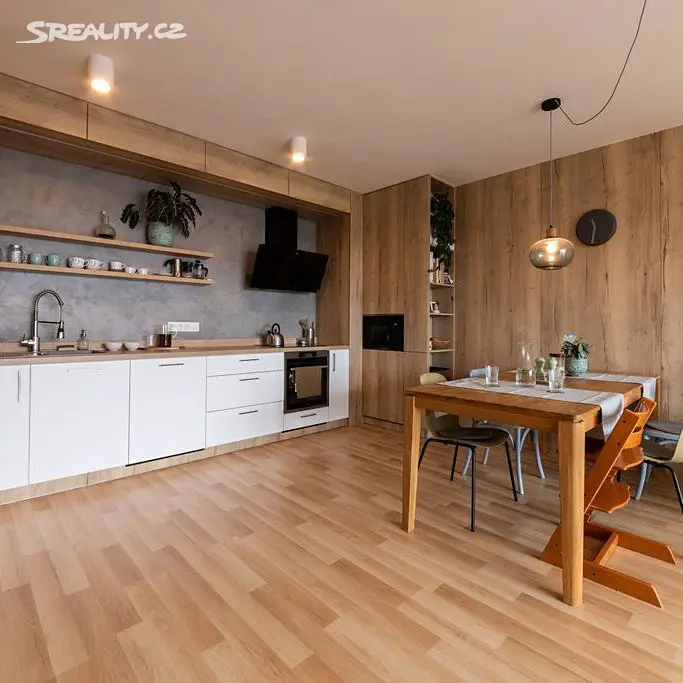 Prodej bytu 3+kk 94 m², Kumpoštova, Brno - Sadová