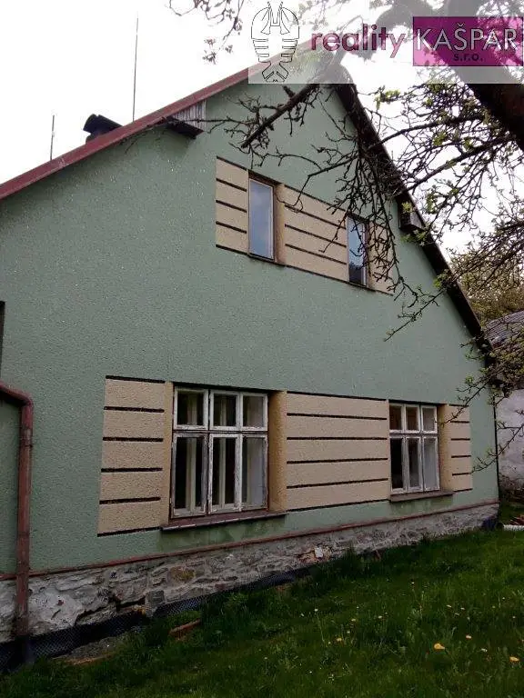 Prodej  rodinného domu 100 m², pozemek 1 055 m², Bezděkov - Tetětice, okres Klatovy
