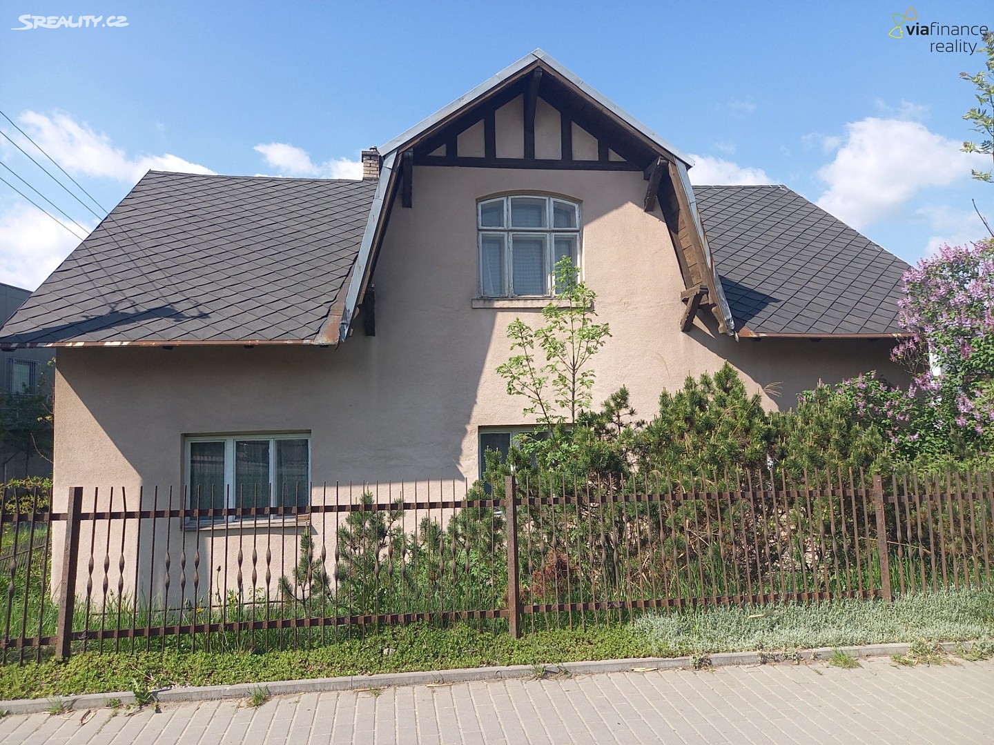 Prodej  rodinného domu 250 m², pozemek 1 386 m², Nádražní, Jablunkov