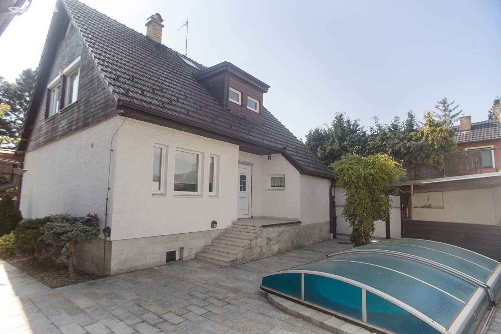 Prodej  rodinného domu 190 m², pozemek 533 m², Mezihoří, Praha 9 - Horní Počernice