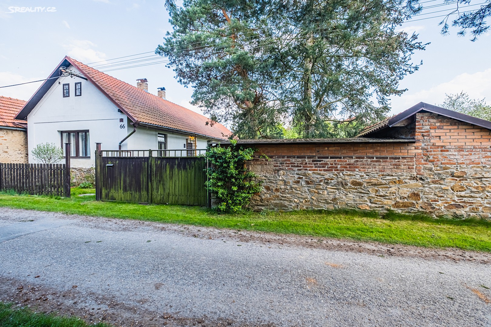 Prodej  rodinného domu 117 m², pozemek 1 233 m², Toušice, okres Kolín