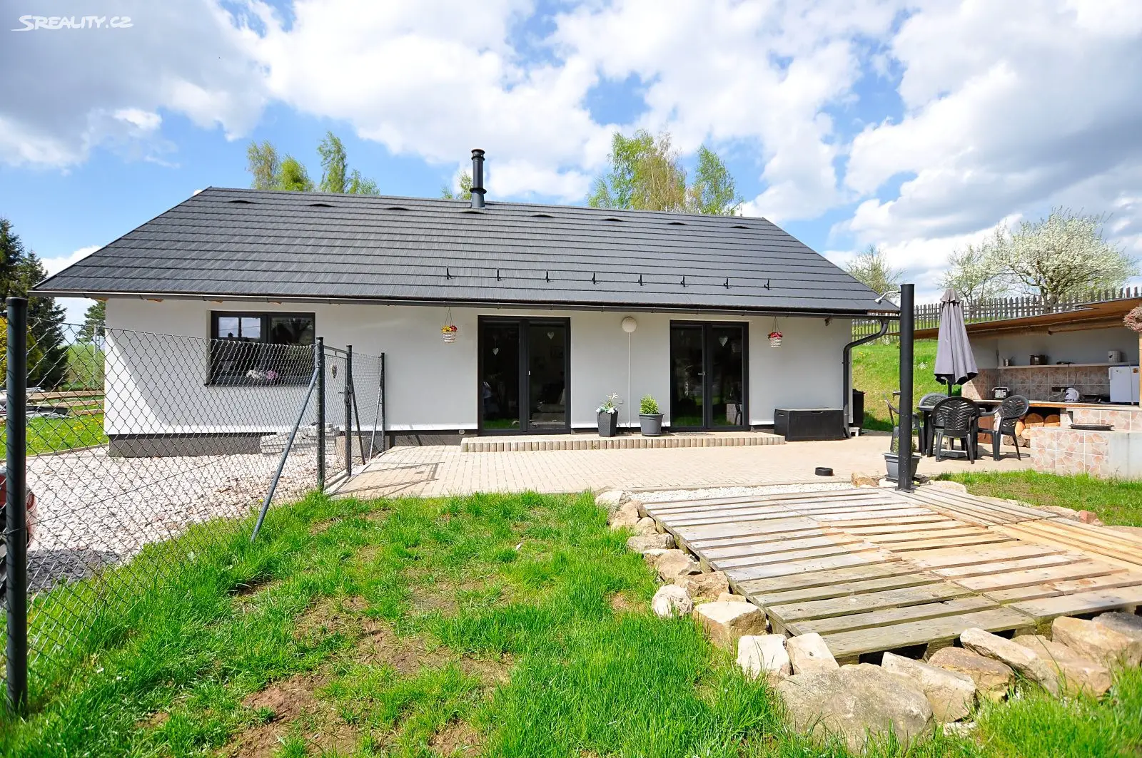 Prodej  rodinného domu 80 m², pozemek 1 608 m², Studenecká, Trutnov - Studenec