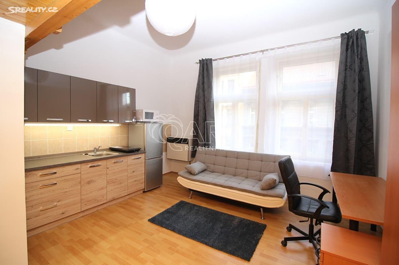 Pronájem bytu 1+kk 30 m², Lidická, Praha 5 - Smíchov