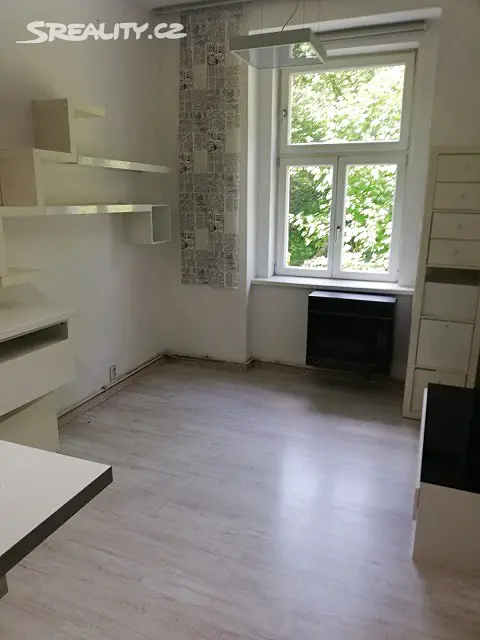 Pronájem bytu 2+kk 47 m², Sarajevská, Praha 2 - Vinohrady