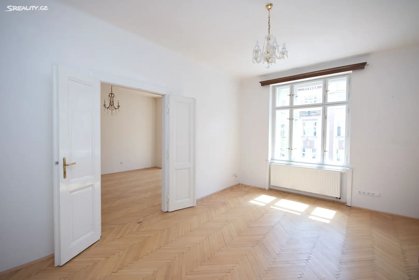 Pronájem bytu 3+1 117 m², V. P. Čkalova, Praha 6 - Bubeneč