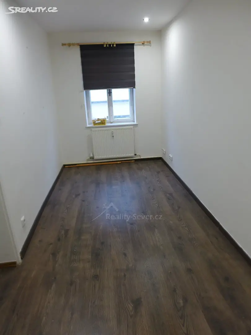 Pronájem bytu 3+kk 50 m², Nový Bor, okres Česká Lípa