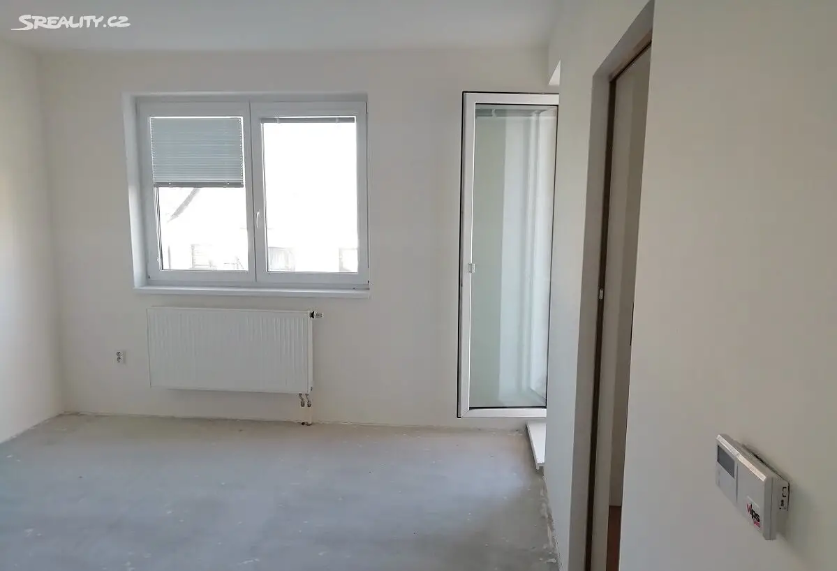 Prodej bytu 1+1 40 m², Náměstí, Koryčany