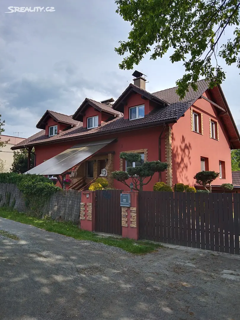 Prodej  rodinného domu 300 m², pozemek 1 600 m², Lípová, Český Těšín