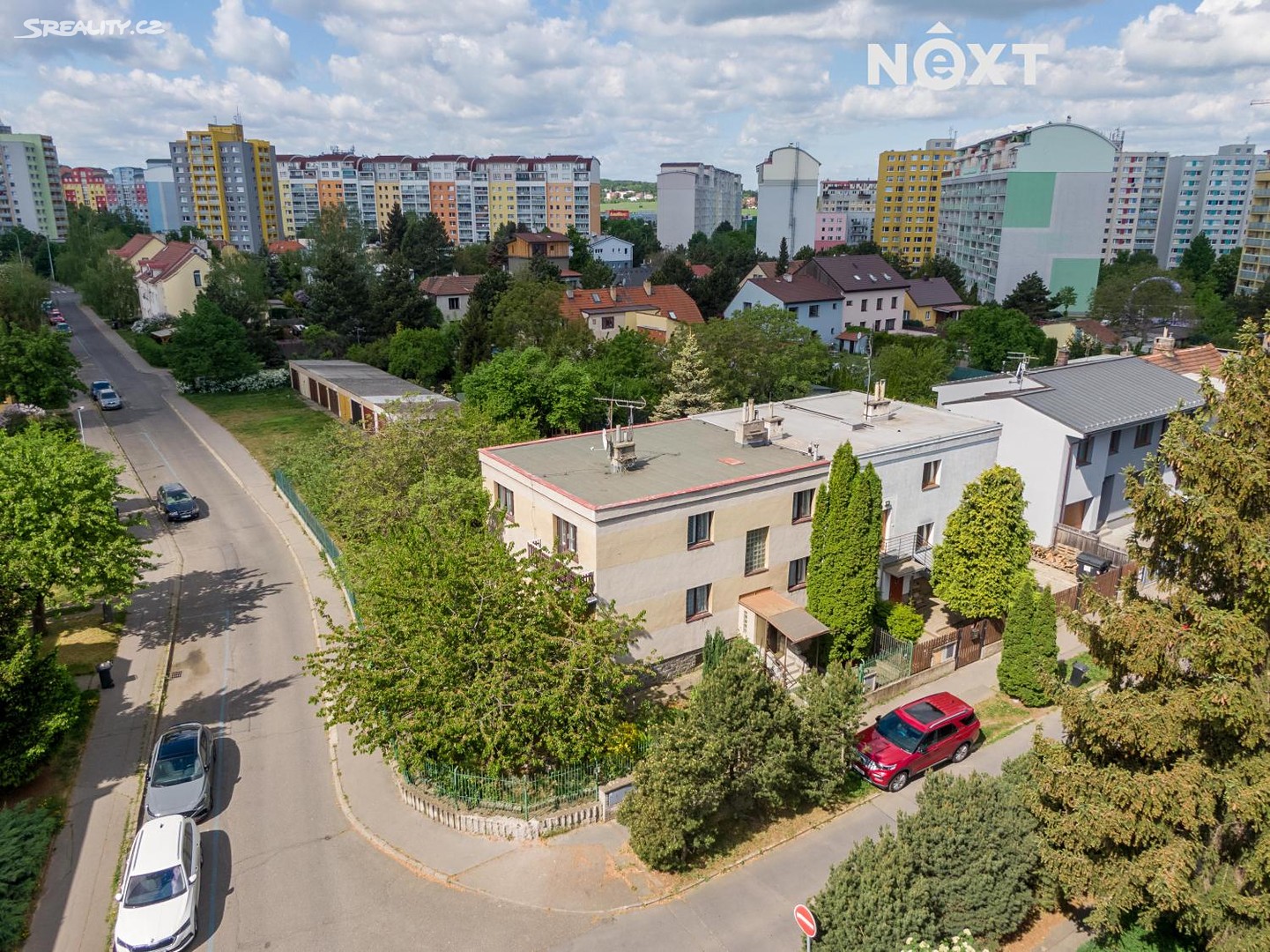 Prodej  rodinného domu 280 m², pozemek 504 m², Velešínská, Praha 9 - Letňany