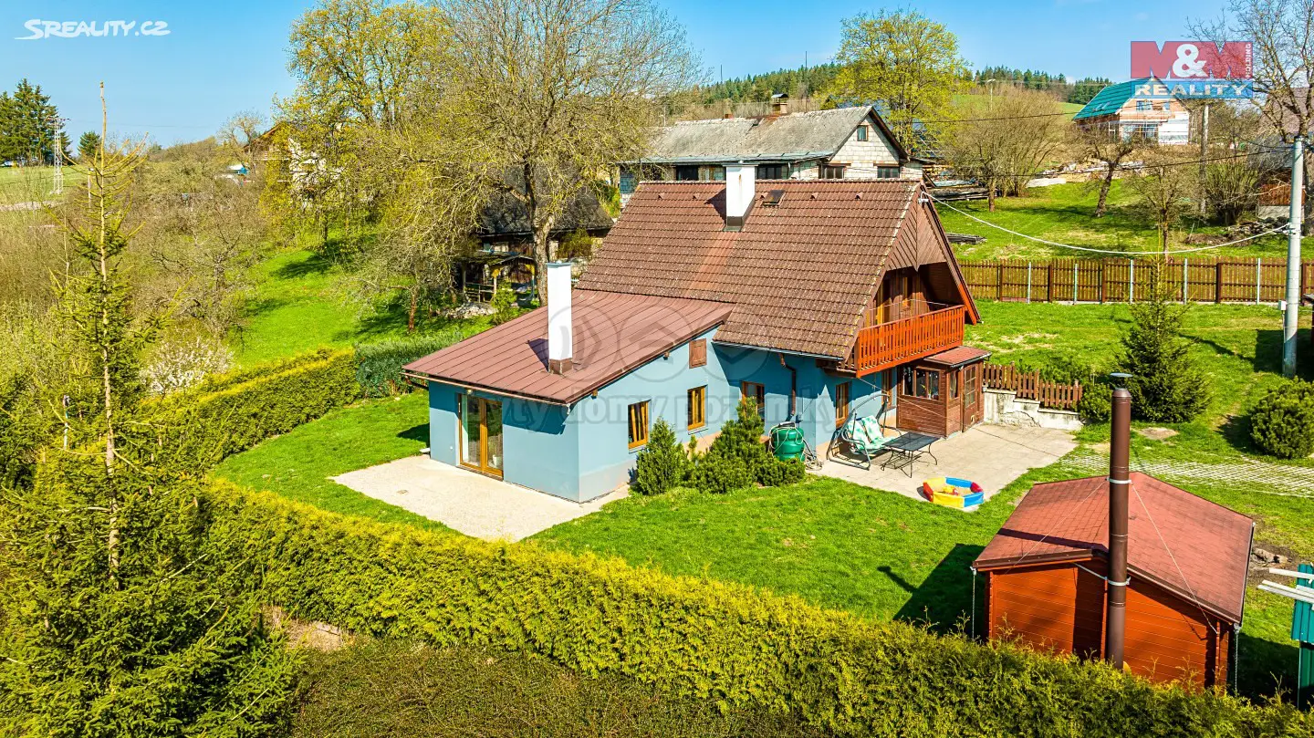 Prodej  rodinného domu 243 m², pozemek 1 742 m², Železný Brod - Horská Kamenice, okres Jablonec nad Nisou
