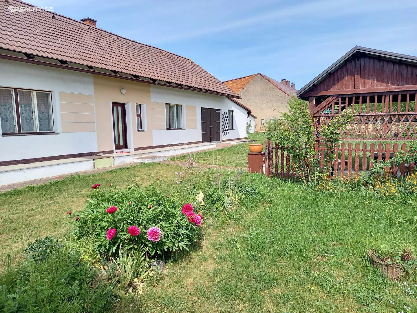Prodej  rodinného domu 200 m², pozemek 1 575 m², Žerčice, okres Mladá Boleslav