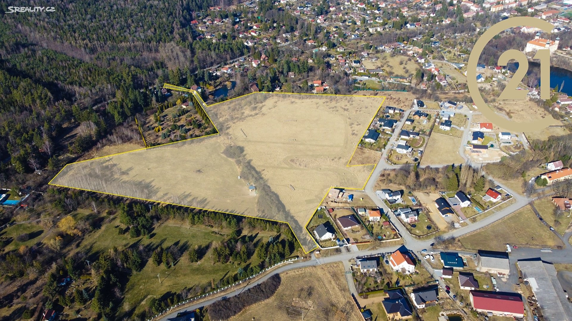 Prodej  stavebního pozemku 79 028 m², Stříbrná Lhota, Mníšek pod Brdy