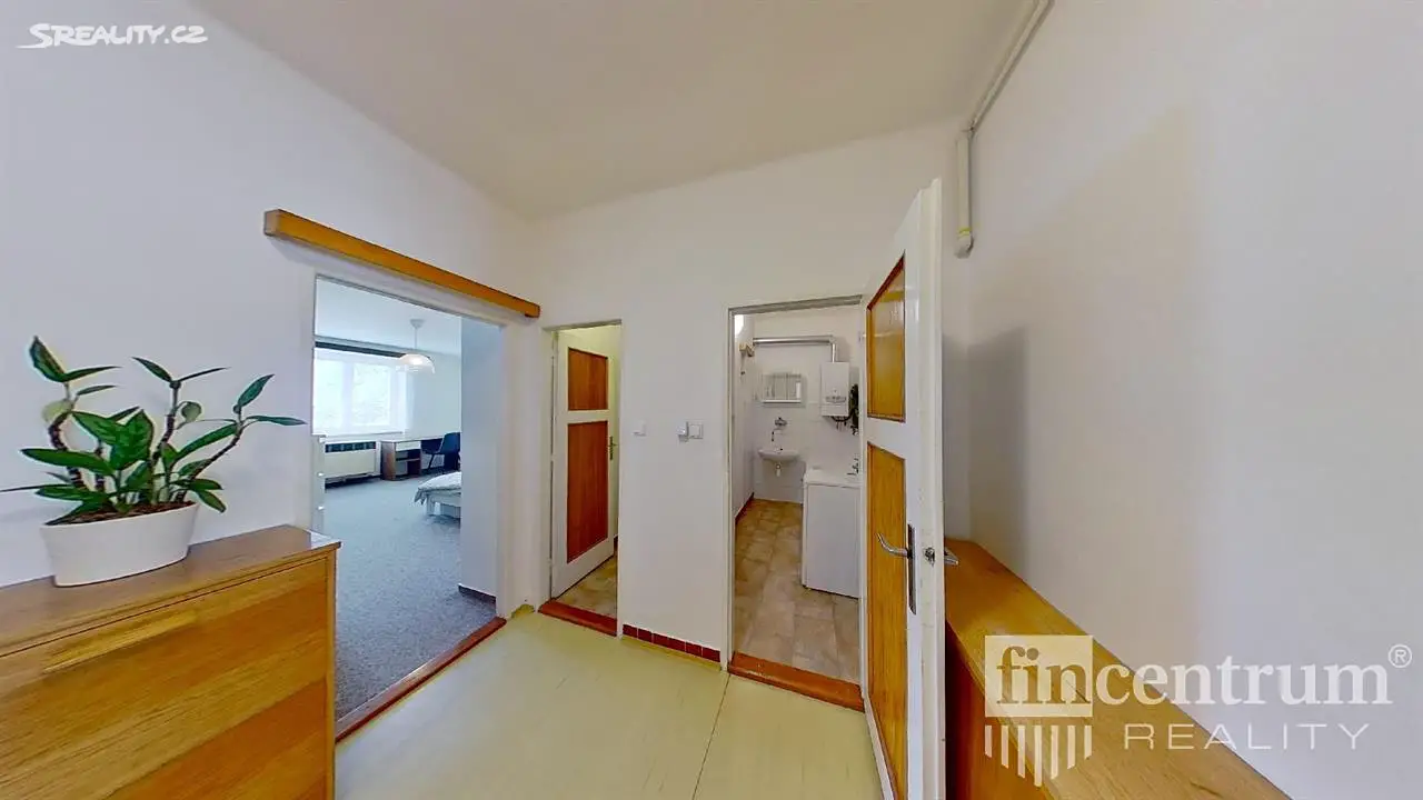 Prodej bytu 2+kk 65 m², Vosmíkových, Praha 8 - Libeň