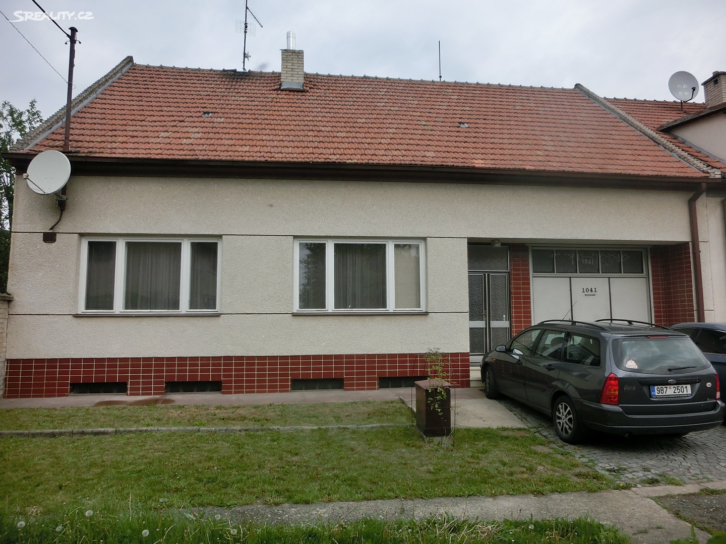 Prodej  rodinného domu 470 m², pozemek 530 m², Hluk, okres Uherské Hradiště
