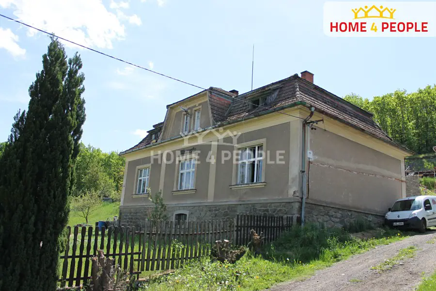 Prodej  rodinného domu 312 m², pozemek 1 105 m², Rabyně - Měřín, okres Benešov