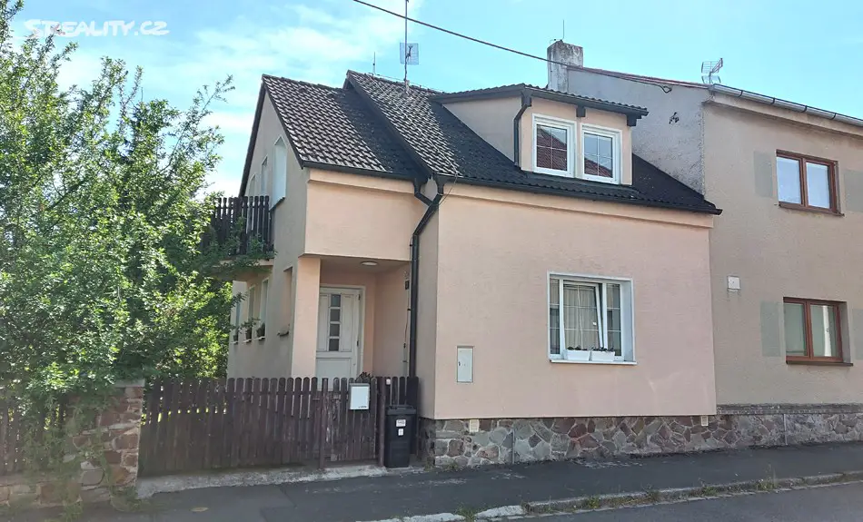 Prodej  rodinného domu 140 m², pozemek 310 m², Sládkova, Rokycany - Plzeňské Předměstí