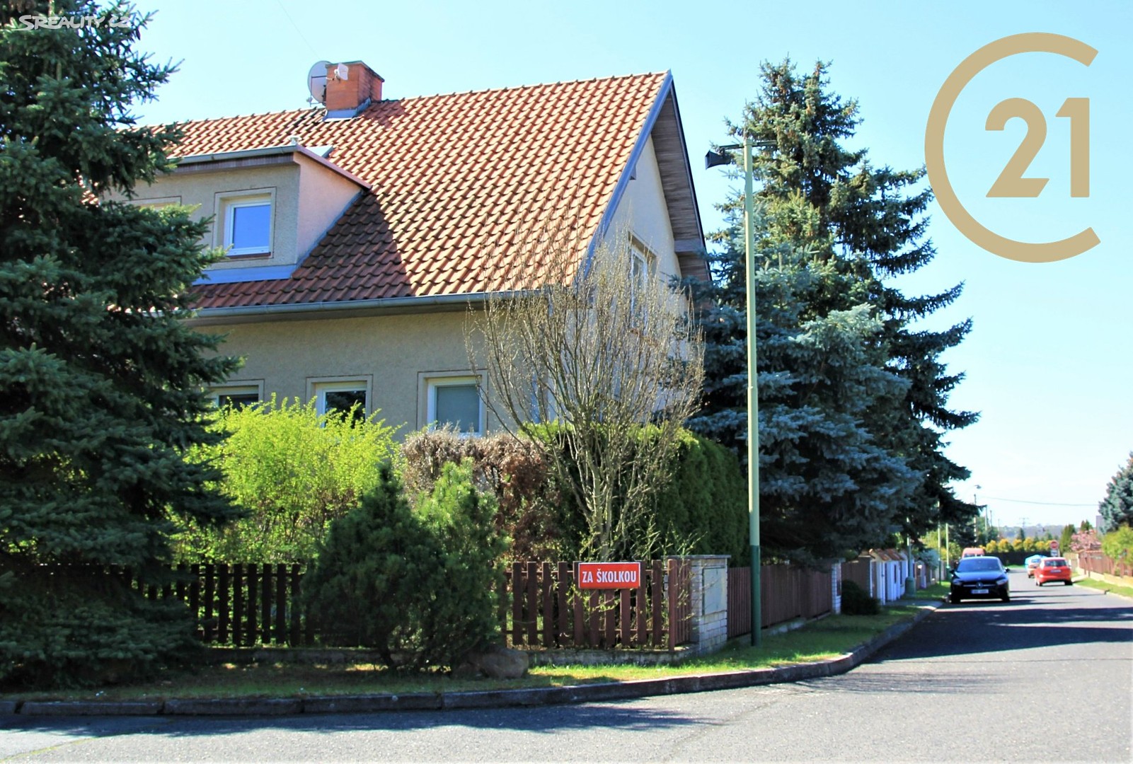 Prodej  rodinného domu 320 m², pozemek 606 m², Vědomice, okres Litoměřice