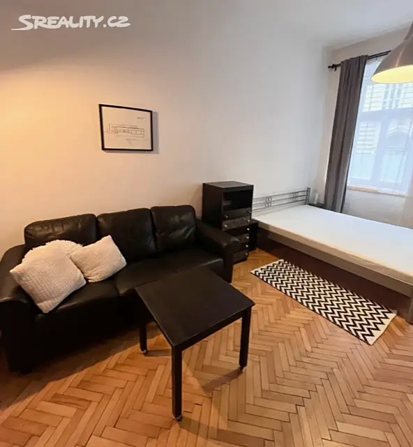 Pronájem bytu 1+1 42 m², Umělecká, Praha 7 - Holešovice