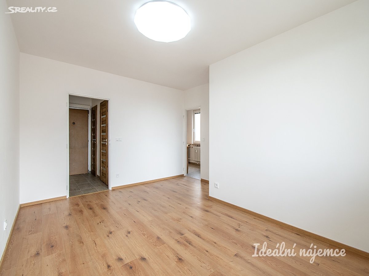 Pronájem bytu 2+1 43 m², Podjavorinské, Praha - Chodov