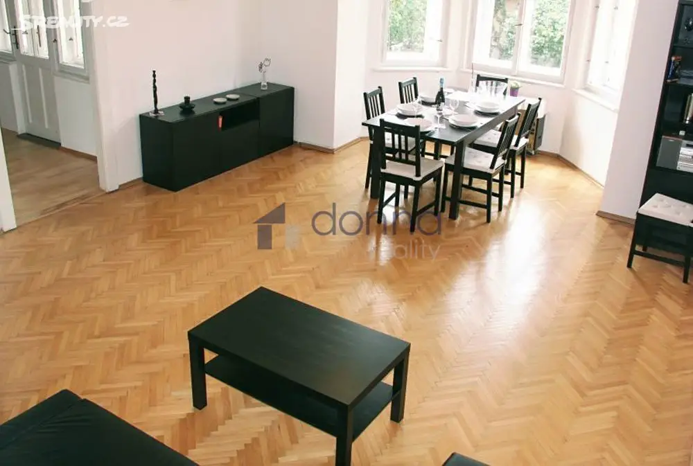 Pronájem bytu 2+1 88 m², Pod vilami, Praha 4 - Nusle